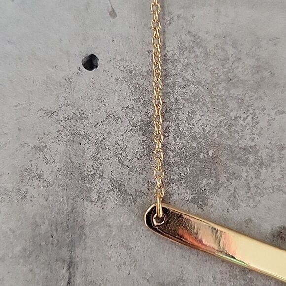 NWT Gorjana Coquette CottageCore Feminine Dainty Chevron 14K Gold Arrow Necklace - Picture 6 of 11